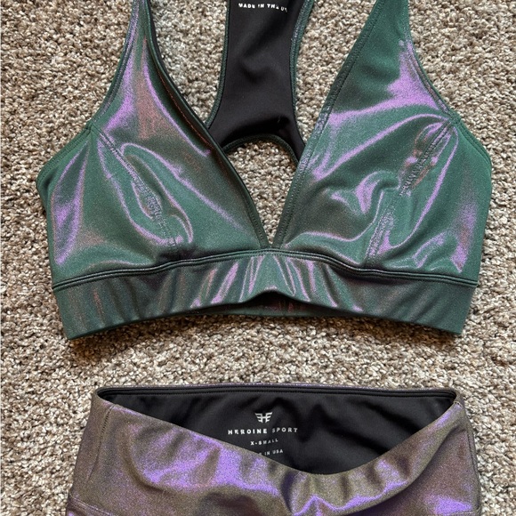 Heroine Sport Iridescent Leggings and Bra Set - Picture 2 of 7
